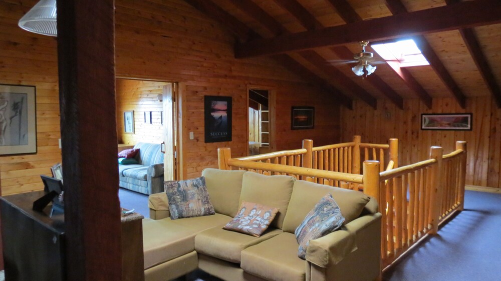 Lazy M Lodge