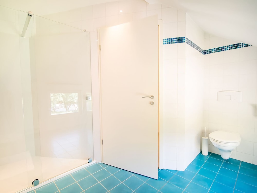 Luxurious Villa With Pool and Sauna, and Very Suitable for Culinary Workshops, photo 12