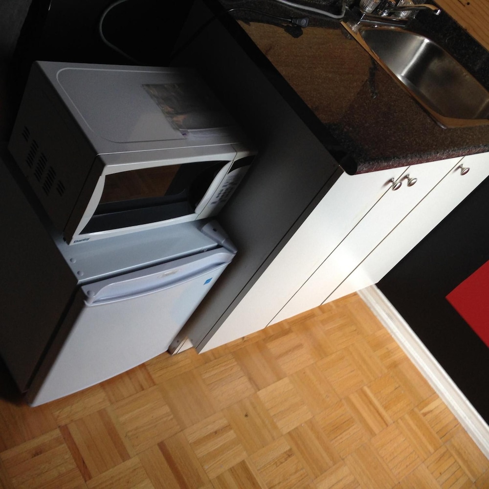 Toronto North Travellers Home - Image 5