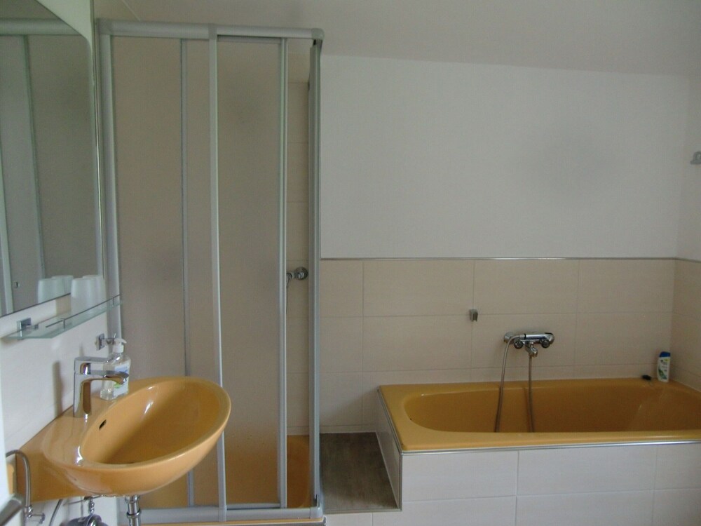 Idyllic Studio Apartment Near Kaifenheim and Near the Forest - Property Image 39
