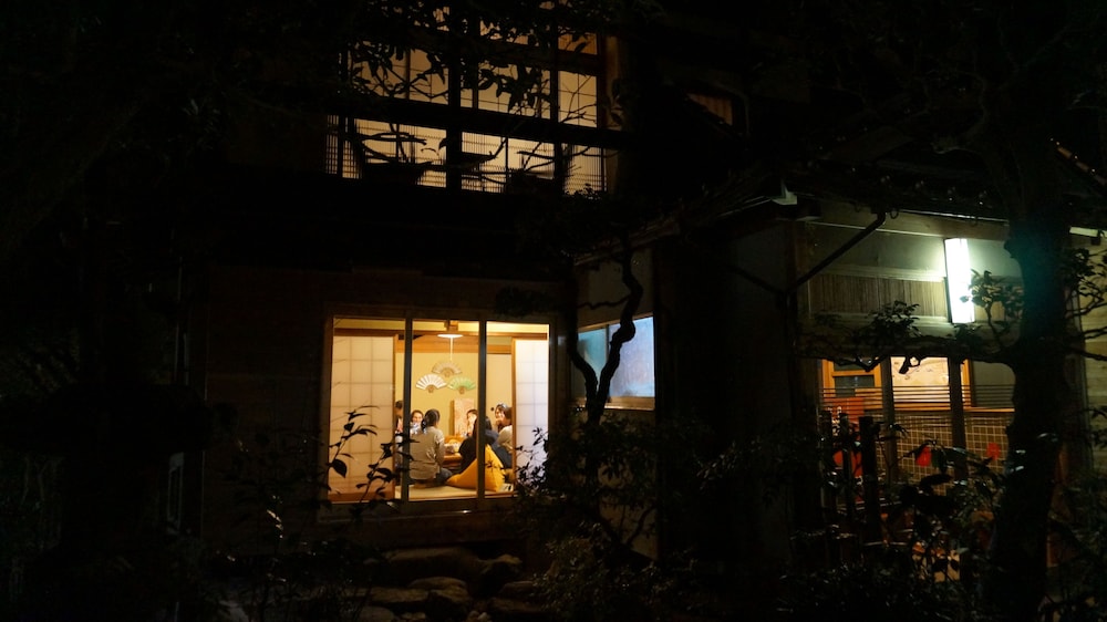 GUESTHOUSE Kinosaki Wakayo - Hostel, Caters to Women