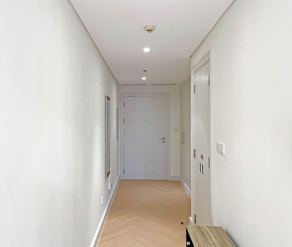 bnbme - Golf Tower - 2 BDR