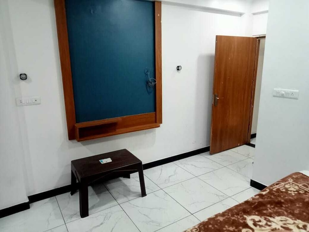 Hotel Rukhmani Residency