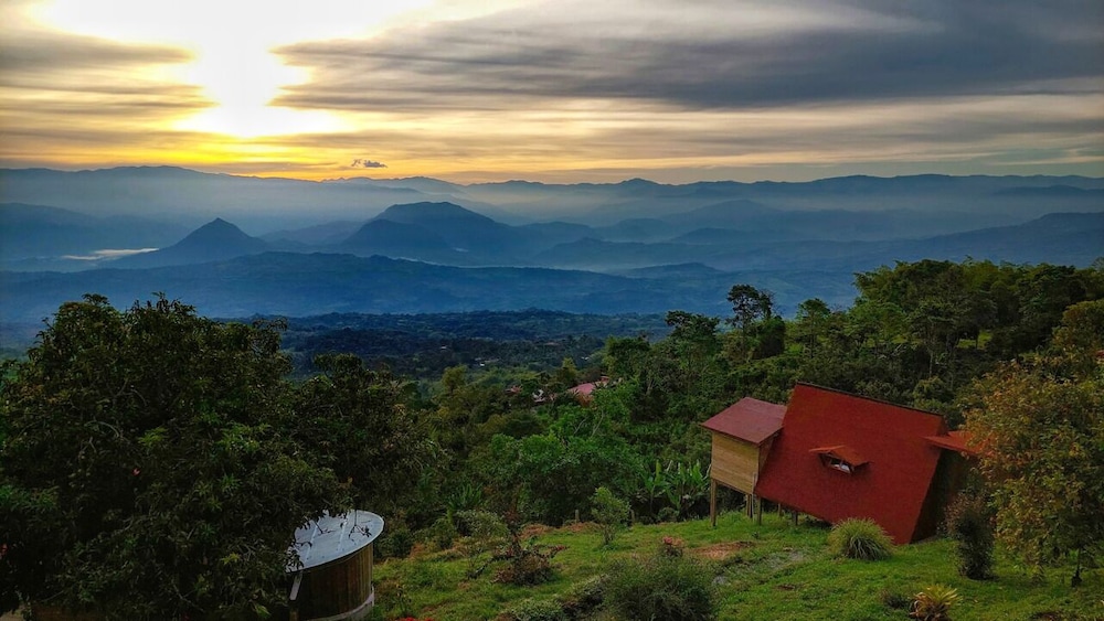 Glamping La Sucursal del Cielo Támesis