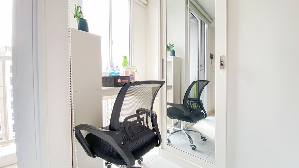 Cozy Living And Nice Studio At Tokyo Riverside Pik 2 Apartment