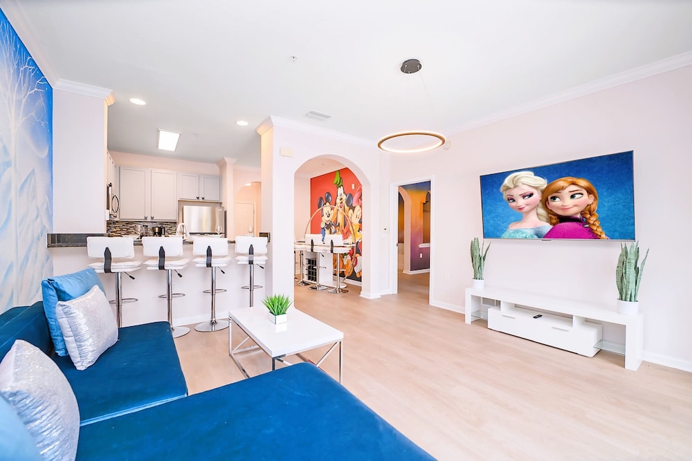 Upstay Amazing Disney Condo w Patio Sleeps 6