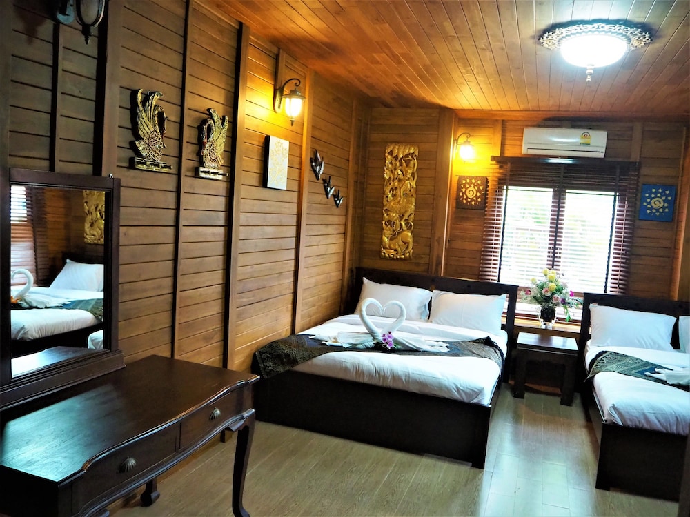 Baan Thai Lanna Pattaya