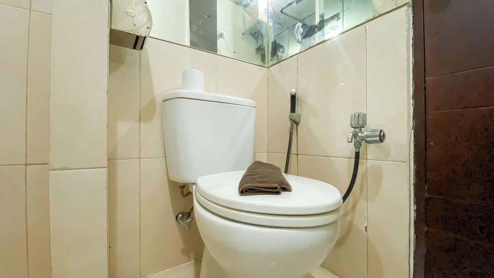 Cozy and Minimalist Studio Apartment Mangga Dua