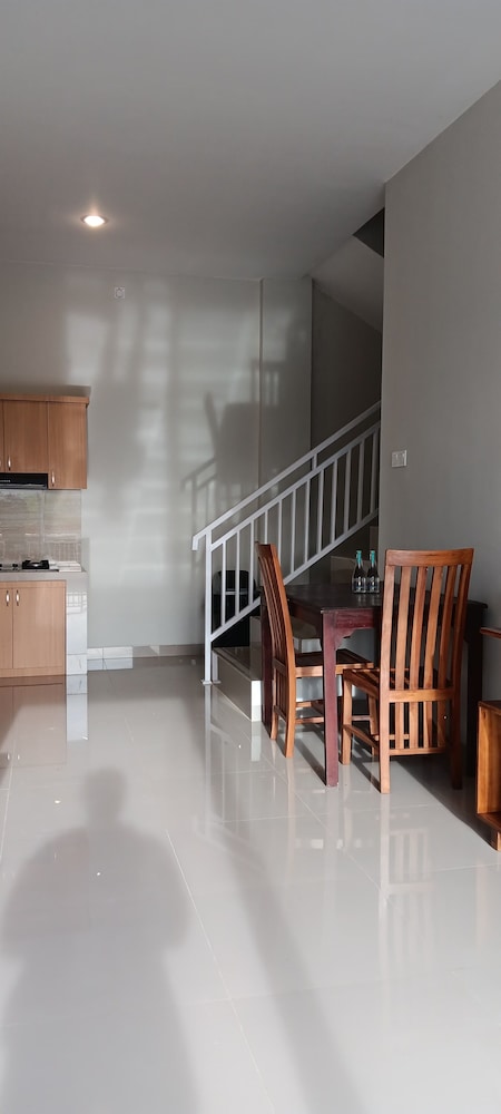 Sarining 2BR Villa with Pool