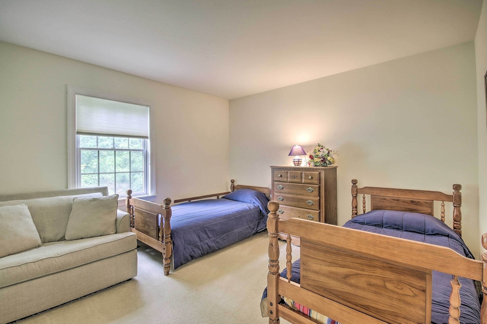 Spacious Mercersburg Home at Whitetail Resort - Property Image 29