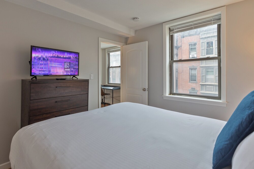 19 Battery St-3