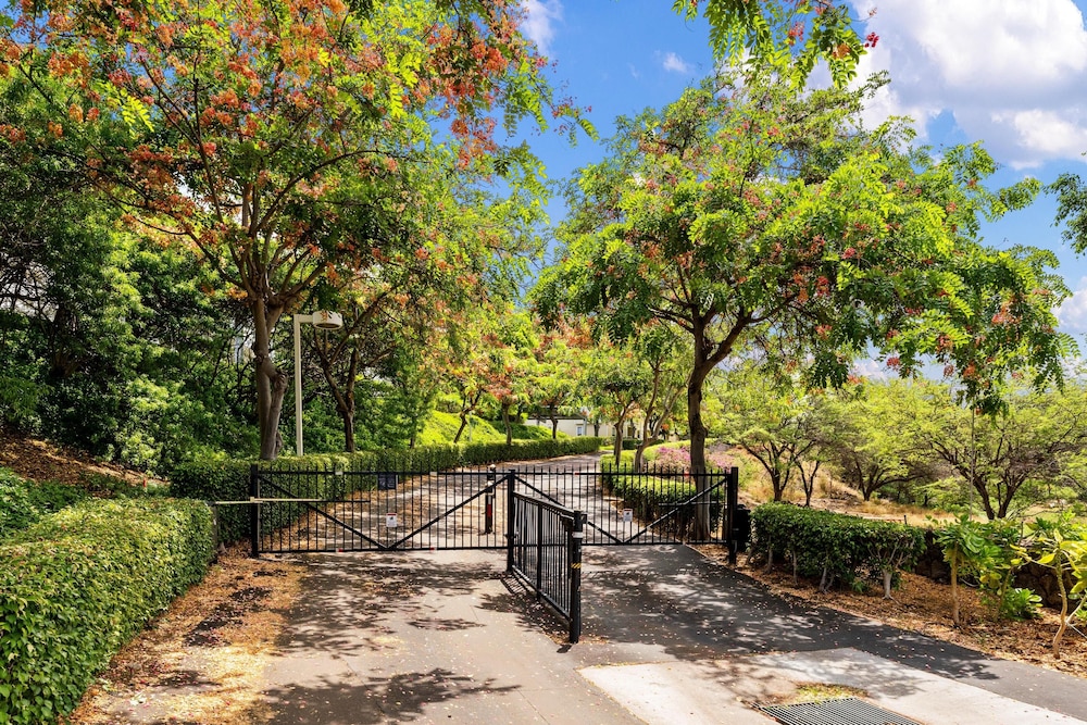 Big Island Fairway Terrace J-107 2 Bedroom Townhouse