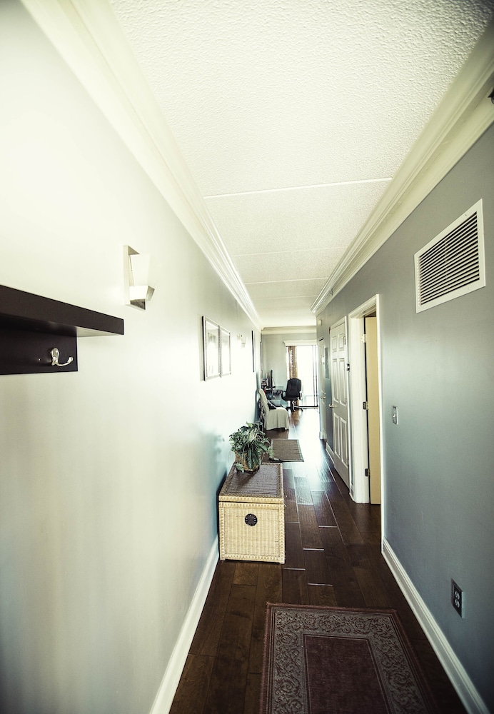 Water Street Retreats