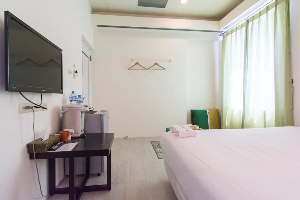 Found Hostel
