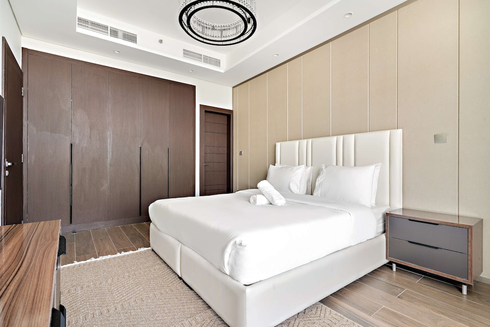 Amazing 1br With Beautiest View of Dubai Skyline
