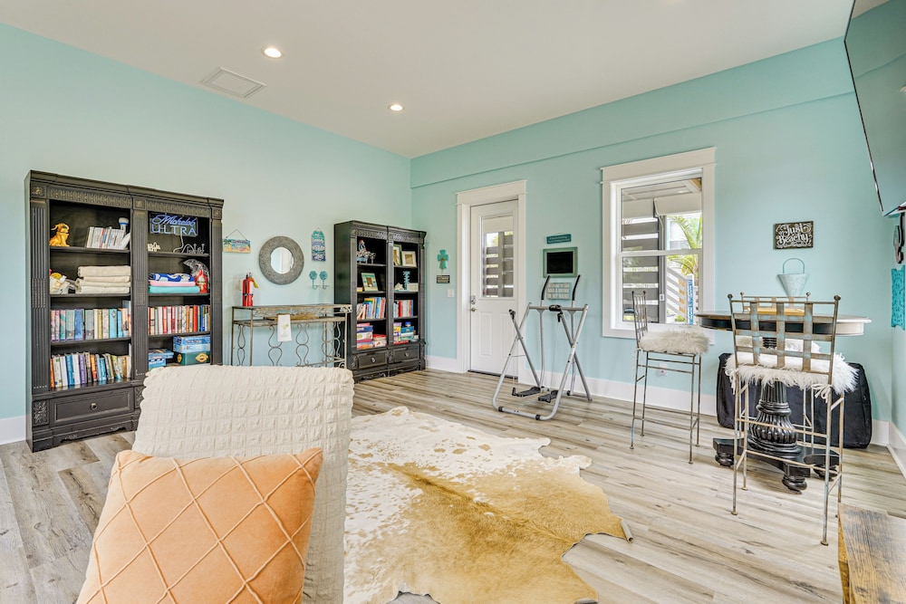 Walk to Beach Access: South Cape San Blas Hideaway