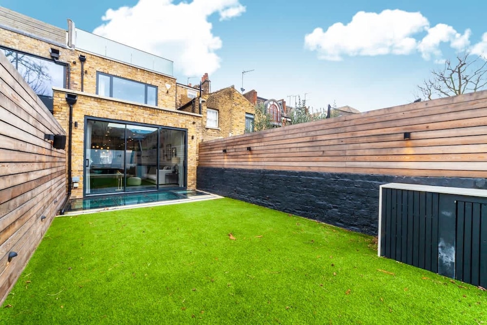 Luxury 3 BDR House With Garden Next to Battersea Park