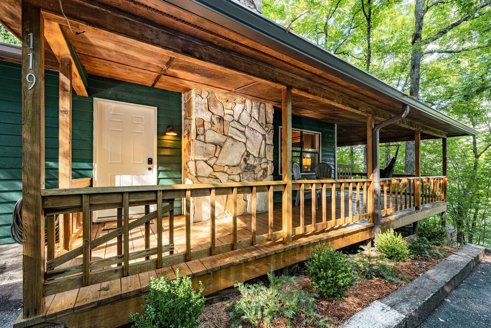 stayNantahala - Smoky Mountain Cabins