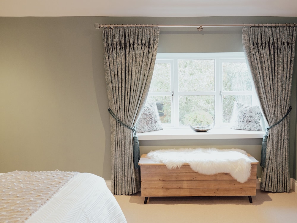 Stag Cottage
