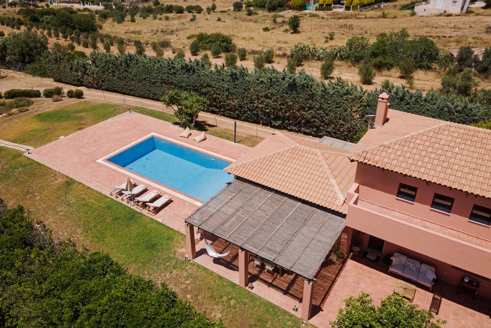 Calm Retreat Villa Lagonisi