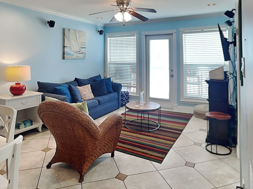 Seascape 2112-Dolphin Lair by Ryson Vacation Rentals
