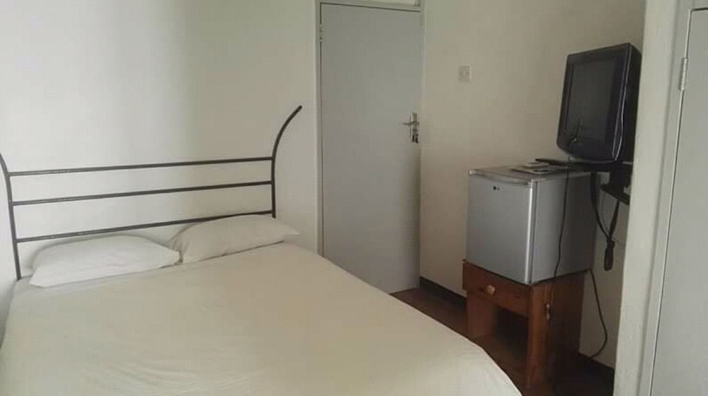 Namwambula Mpashi lodge view 3