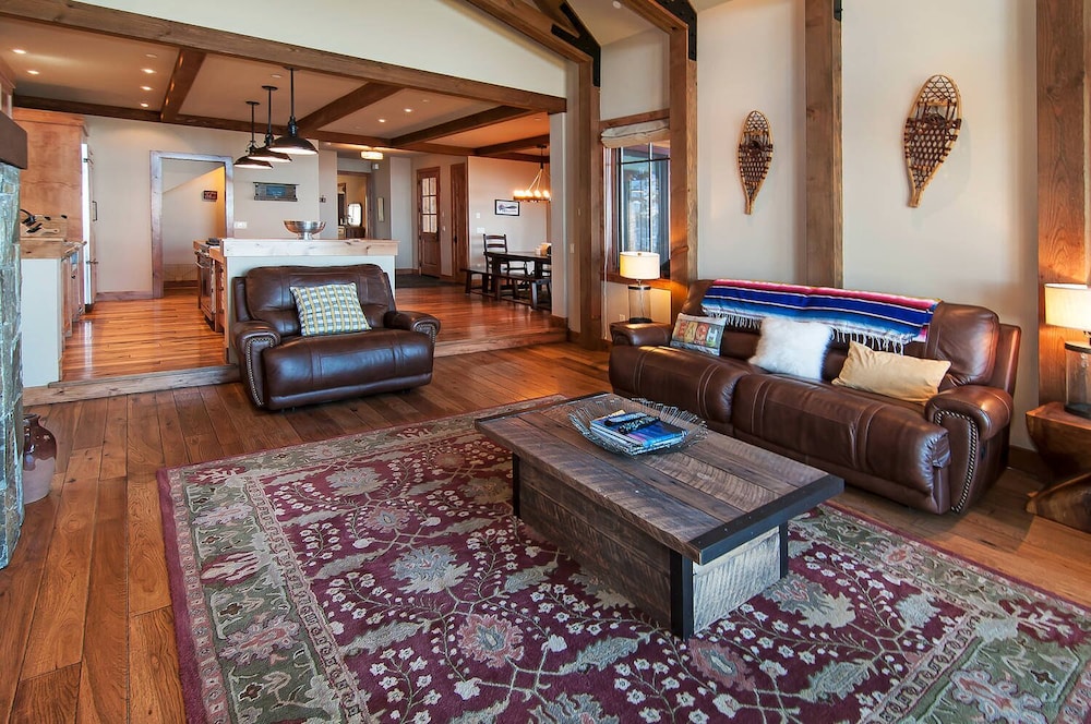 West Lake Serenity 180 Degree Lake Views view 4