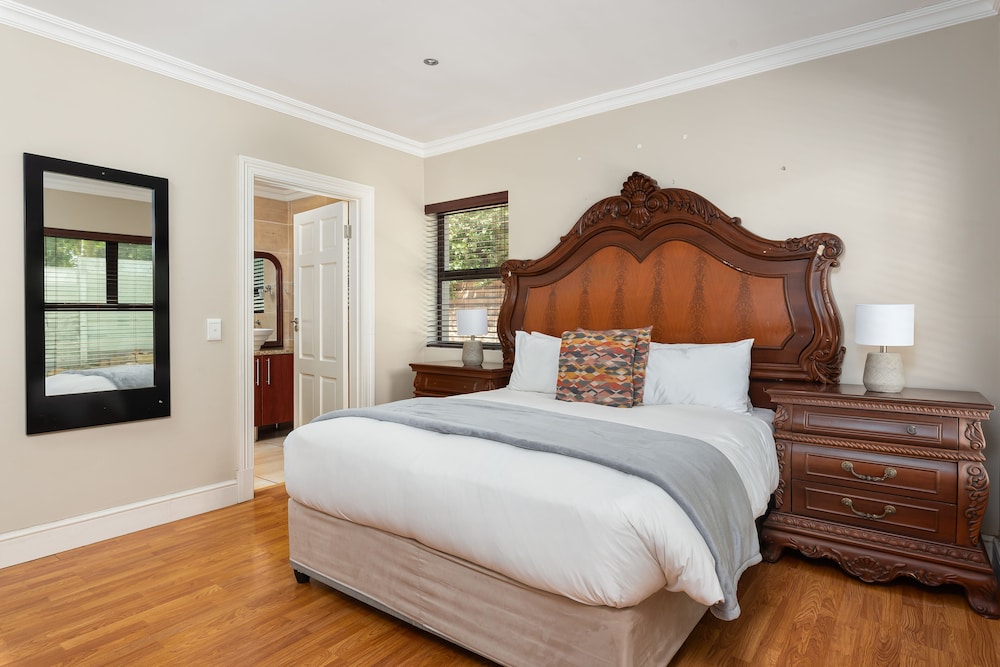 Harbour Close 18 view 4