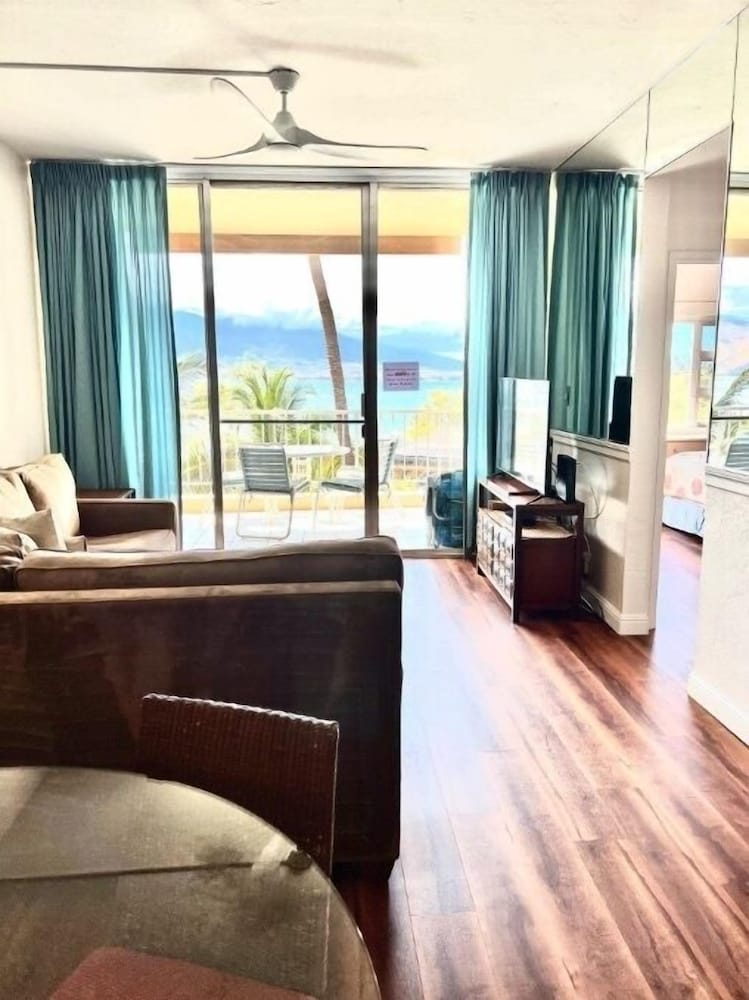 Menehune Shores 601 2 Bedroom Condo