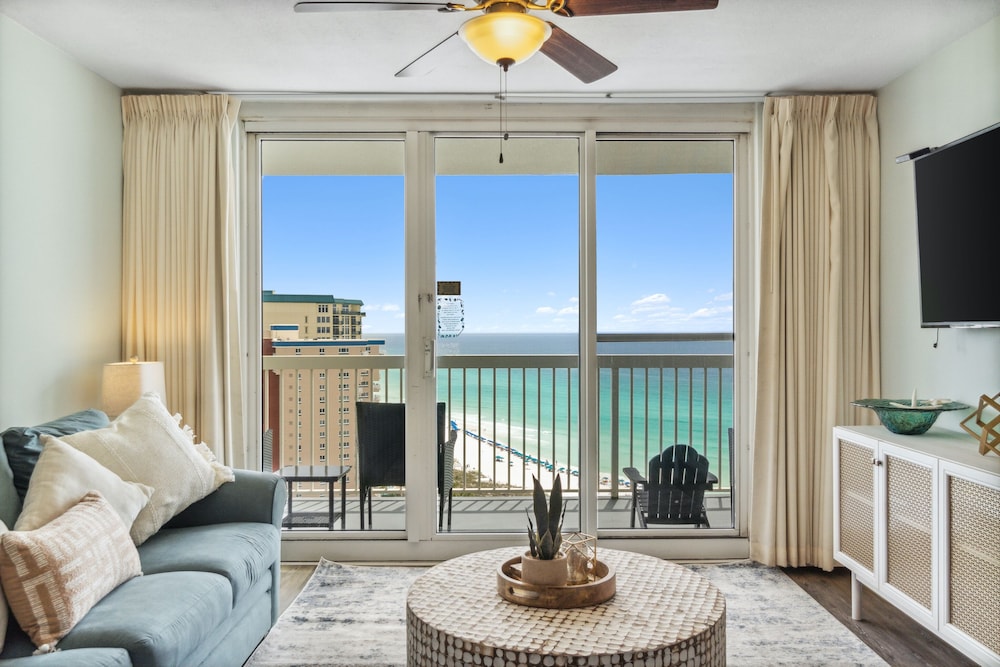 Pelican Beach Resort by Panhandle Getaways