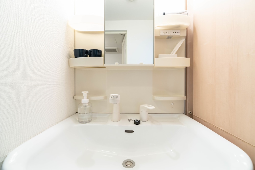 Shinsaibash East Nana Apartment · Junan