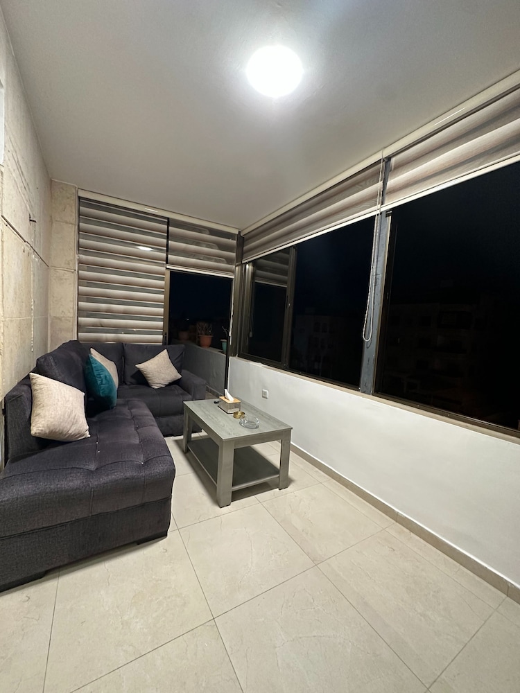 Charming Amman Apartment With Electric Heating & Pool Access