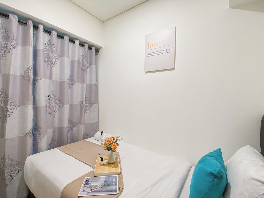 Homey And Good 2Br At Meikarta Apartment