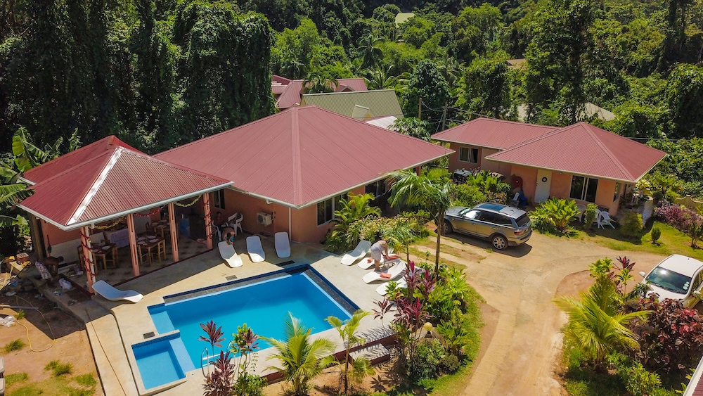 Alha Villa