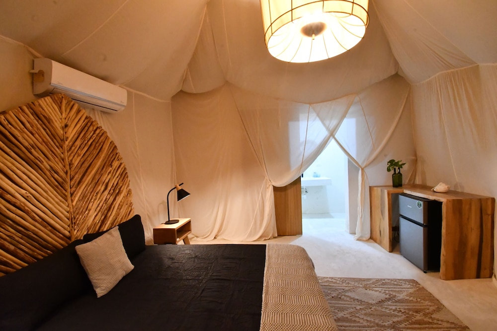 Arena y Mar Seaside Glamping Adults Only