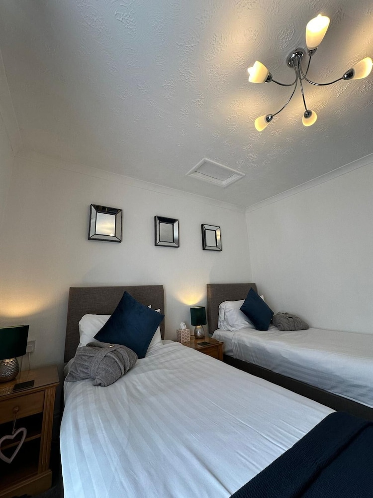 Abbey House Bed and Breakfast