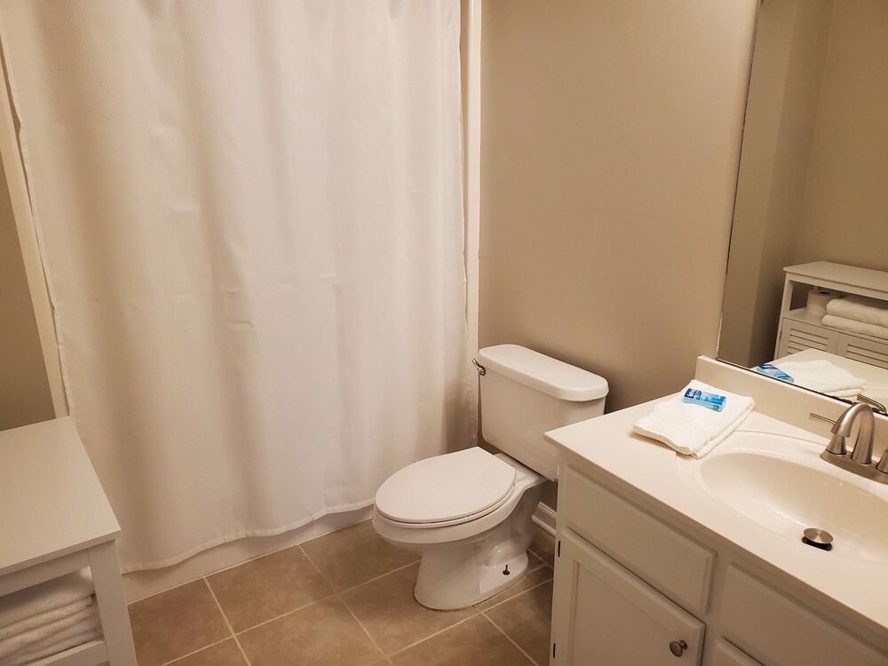 Blytheville Vacations - The Riverbend House - Property Image 11