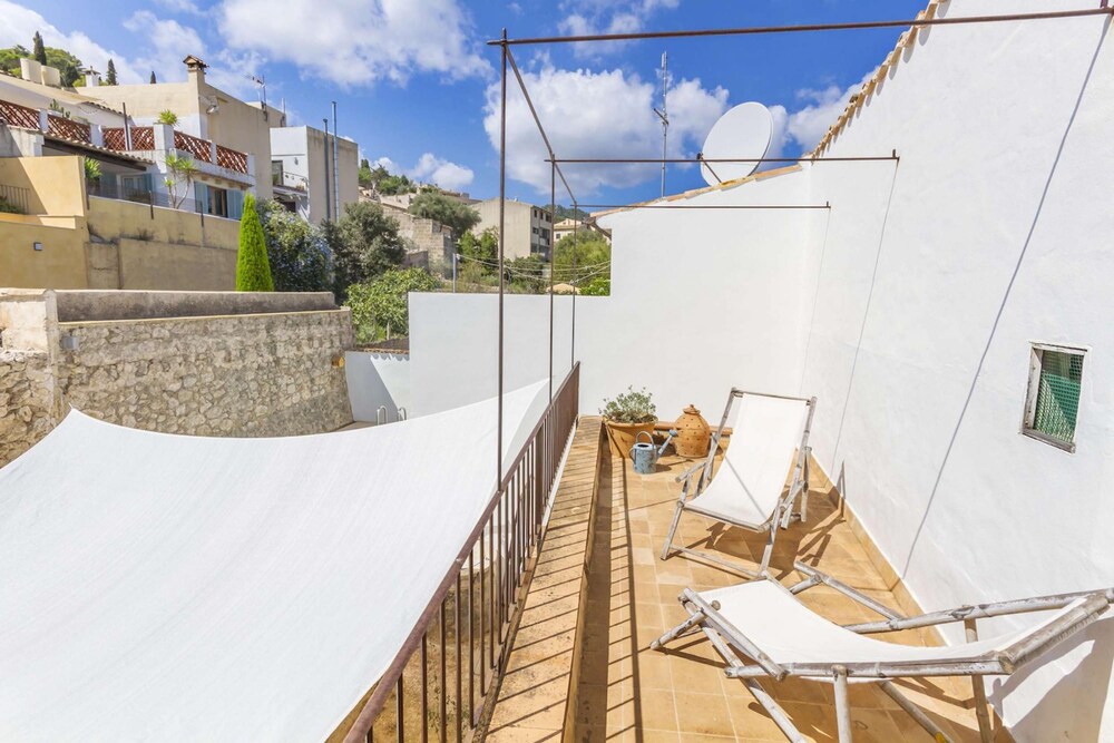 Casa Campomar by Vida Villas