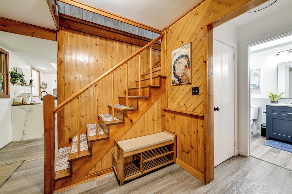 Riverfront Retreat w/ Near Boat Launch in Nineveh!