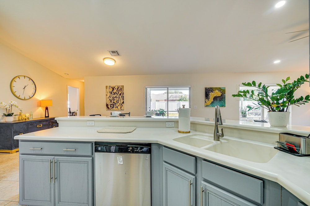 4 Mi to Beach: Home w/ Patio in Cape Coral!