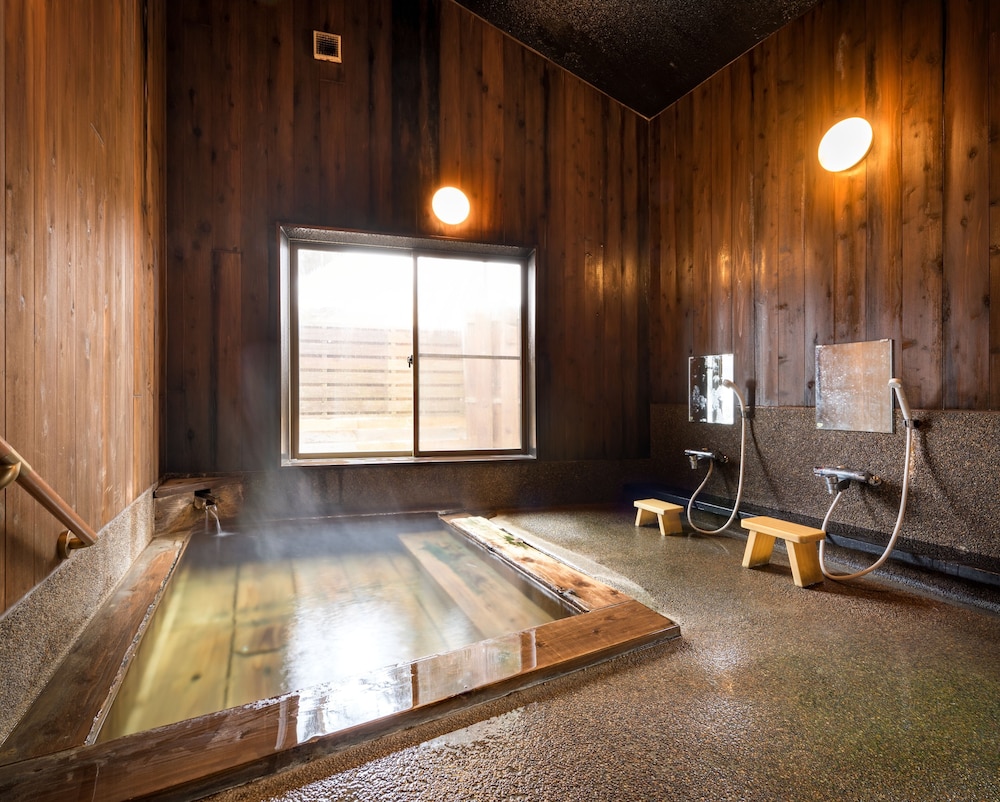 Ryokan Tarobee