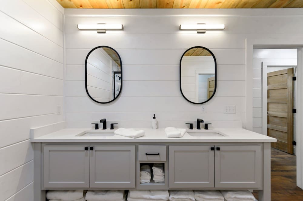 Luxury Retreat in Broken Bow