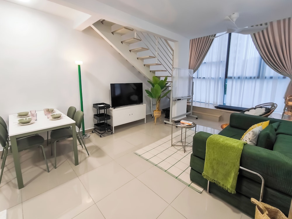 Kuchai Sentral by Manhattan Group