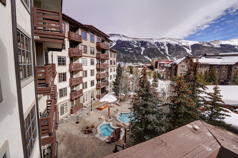 Pp409 Passage Point 2 Bedroom Condo