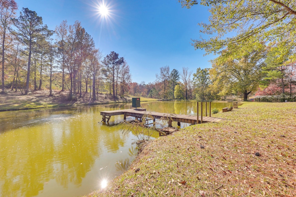 Cabin w/ Catch & Release Pond in Hueytown!