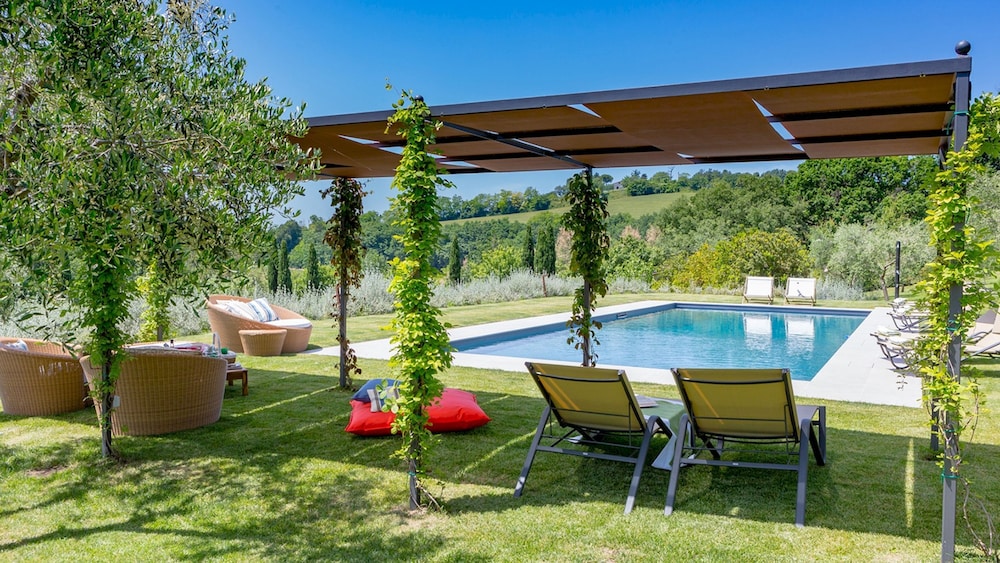 Casa Eugenia 8 Emma Villas