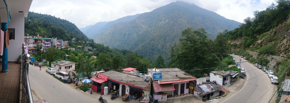 Satkar Hotel And Restuarant