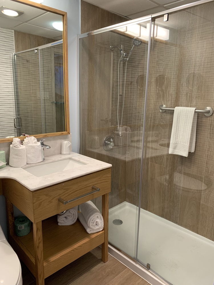 The Lodge Luxury Resort At Lake Harmony - Property Image 31