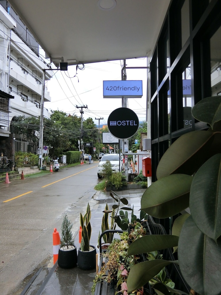 666 Cnx Hostel