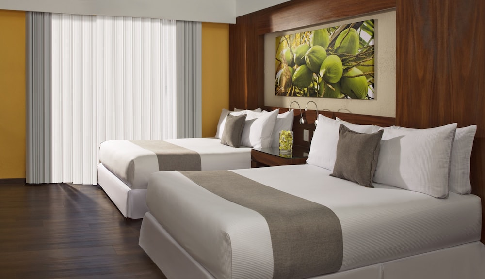 Krystal Grand Nuevo Vallarta – All Inclusive